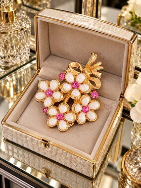Vintage Gold Tone White Milk Glass Pink Rhinestone Flower Brooch